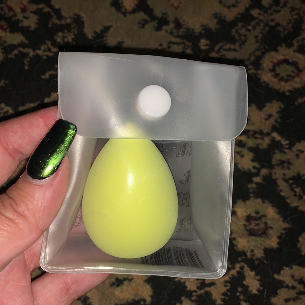 NWT made by Mitchell beauty sponge - Picture 2 of 3